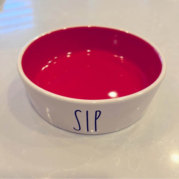 RAE DUNN - “SIP” small pet bowl - Picture 2 of 7